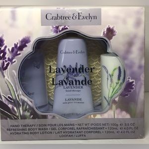 Crabtree & Evelyn Lavender Gift Set Hand Therapy, Body Wash, Lotion, Loofah NIB.